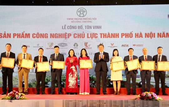 Hà Nội: Vinh danh sản phẩm công nghiệp chủ lực năm 2022