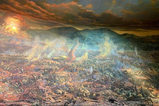 Bức tranh toàn cảnh "Trận chiến Điện Biên Phủ" được trao giải xuất sắc
