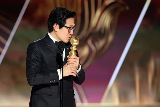Diễn viên gốc Việt giành Quả Cầu Vàng