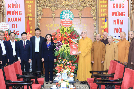 Lãnh đạo Thành phố thăm, chúc mừng Giáo hội Phật giáo Việt Nam