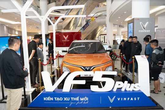 Chuyên gia ô tô: “VinFast VF 5 Plus sẽ là một chiếc xe đình đám”