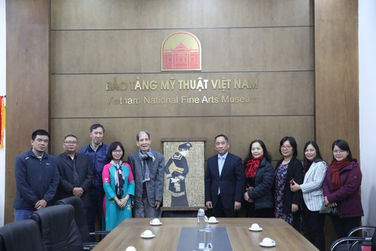 Bảo tàng Mỹ thuật Việt Nam tiếp nhận hai tác phẩm nghệ thuật từ châu Âu trở về