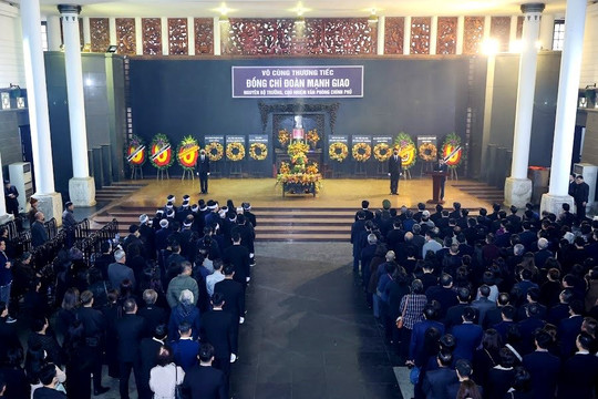 Tổ chức trọng thể lễ tang nguyên Bộ trưởng, Chủ nhiệm Văn phòng Chính phủ Đoàn Mạnh Giao