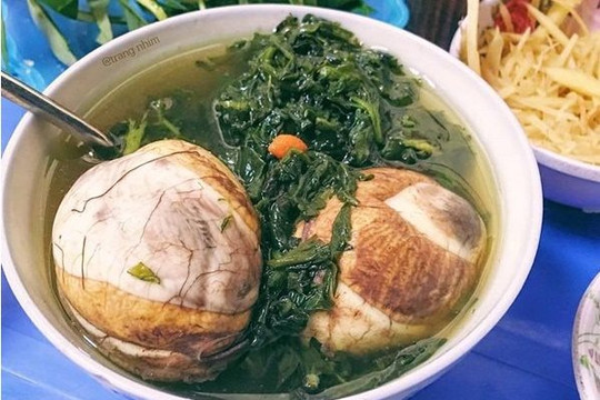 Trứng vịt lộn của Việt Nam lọt top 100 món ăn tệ nhất thê giới năm 2023