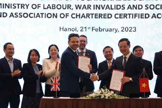 Hợp tác nâng cao chất lượng giáo dục nghề nghiệp giữa Việt Nam và Vương quốc Anh