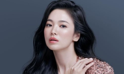 Song Hye Kyo được đánh giá là ngôi sao tỏa sáng ở mọi thời điểm
