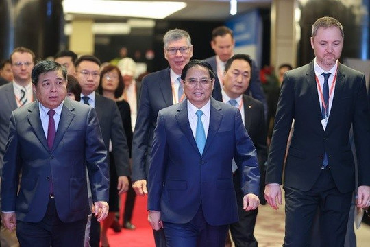 Thủ tướng Phạm Minh Chính tham dự Diễn đàn Doanh Nghiệp Việt Nam thường niên 2023