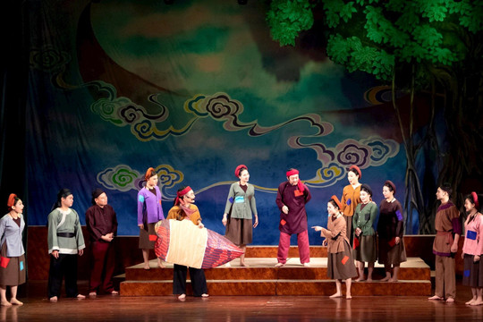 Nhà hát Chèo Hà Nội ra mắt vở diễn "Cánh diều làng Vũ Đại"