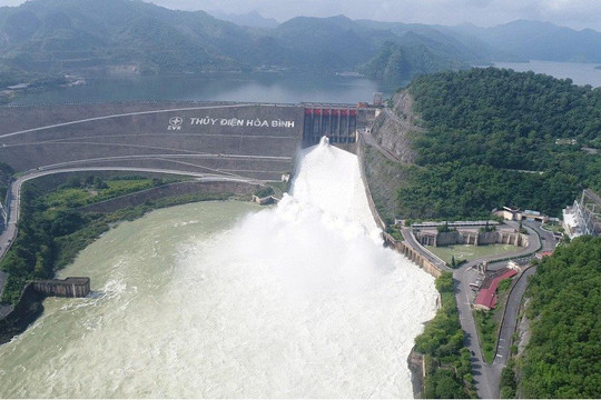 Bổ sung yêu cầu đối với đề xuất xây 2 thuỷ điện trên sông Hồng