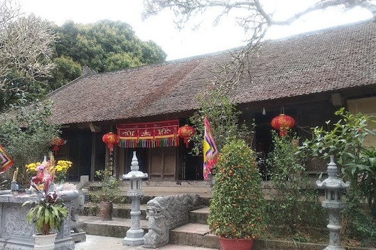 Đền Phùng Hưng (Thị xã Sơn Tây)