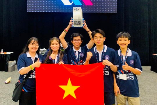 Học sinh Hà Nội đạt giải tại cuộc thi  vô địch thế giới VEX IQ