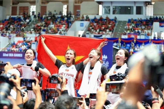 Đội tuyển bóng rổ nữ Việt Nam đoạt tấm HCV đầu tiên trong lịch sử