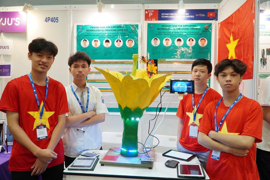 Học sinh Việt Nam đạt giải cao trong triển lãm quốc tế tại Kuala Lumpur (Malaysia)