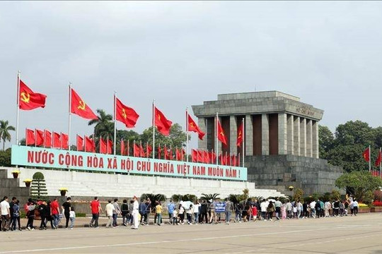 Tạm ngừng tổ chức lễ viếng Lăng Chủ tịch Hồ Chí Minh từ ngày 12/6
