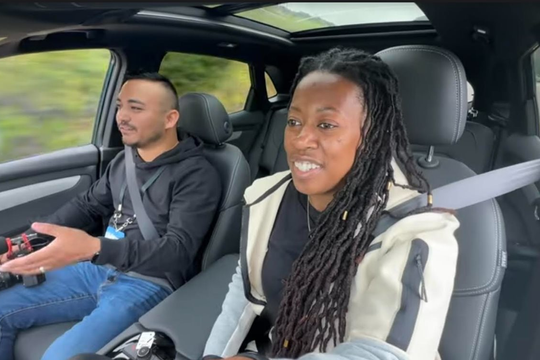 Kênh review công nghệ TechMe0ut: Lái xe VF 8 là một trải nghiệm thực sự thú vị
