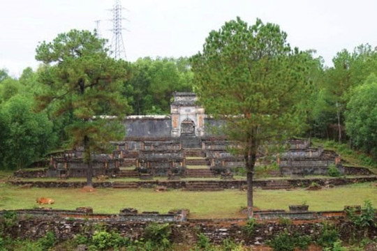 Lăng mộ Hoàng hậu Từ Dụ được bảo tồn và tôn tạo