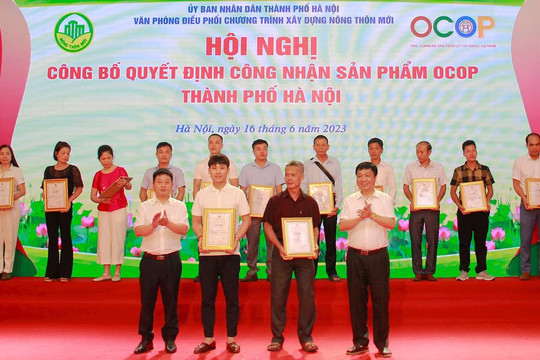 TP. Hà Nội trao giấy chứng nhận cho 518 sản phẩm OCOP