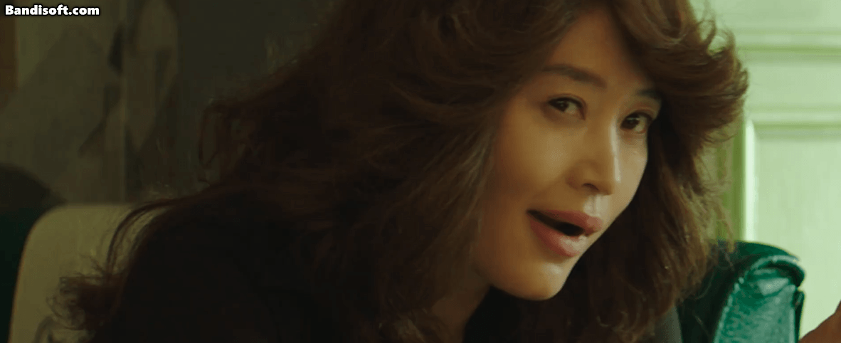 Kim Hye Soo gây bất ngờ với diện mạo trong phim điện ảnh mới