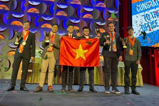 4 thí sinh Hà Nội đoạt giải Nhất cuộc thi tin học văn phòng và thiết kế đồ họa thế giới