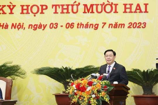 Chủ tịch Quốc hội: Hà Nội là điển hình "làn gió tươi mới" trong hoạt động của HĐND