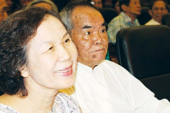 Nhà thơ Lâm Thị Mỹ Dạ qua đời
