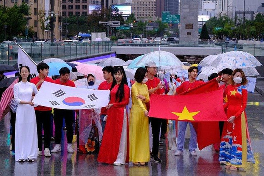 Hợp tác, giao lưu văn hóa: tô đậm quan hệ đối tác chiến lược toàn diện Việt - Hàn