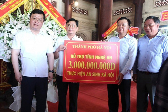 Hà Nội hỗ trợ hơn 30 tỷ đồng cho 4 tỉnh miền Trung