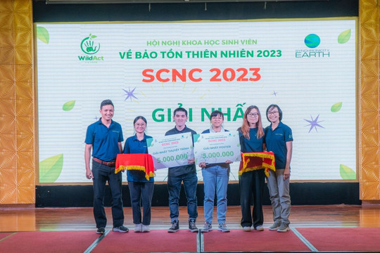 Trao thưởng cho các đề tài nghiên cứu xuất sắc đóng góp vào công tác bảo tồn thiên nhiên tại Việt Nam năm 2023