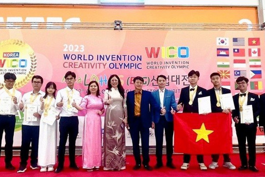 Học sinh tỉnh Hoà Bình giành 2 HCV tại cuộc thi Olympic Phát minh và Sáng chế thế giới