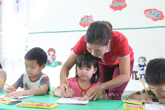 Phú Thọ tuyển dụng đặc cách hơn 800 chỉ tiêu giáo viên mầm non
