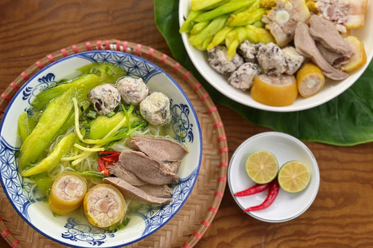 Bún dọc mùng Hà Nội – “món ăn dân dã” gây thương nhớ trên đất Thủ đô