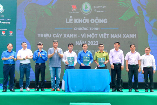 Khởi động chương trình “triệu cây xanh - vì một Việt Nam xanh” năm 2023 cùng nhiều hoạt động thiết thực