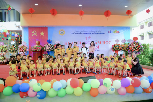 Hơn 90.000 học sinh quận Long Biên hân hoan trong ngày khai giảng năm học mới 2023 - 2024