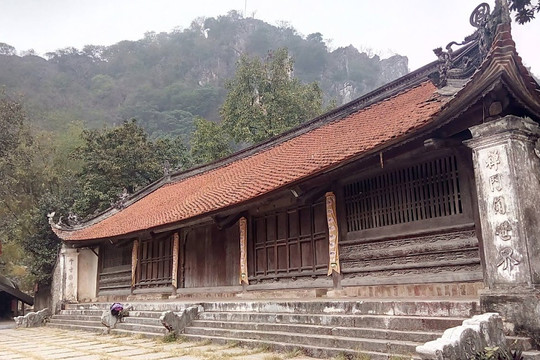 Chùa Thày (huyện Quốc Oai)