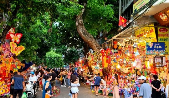 Hà Nội cấm nhiều tuyến đường để tổ chức lễ hội Trung thu phố cổ