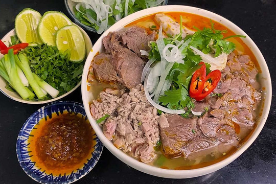 3 món ăn Việt bình dân từng lọt top những món ăn sáng ngon nhất Châu Á