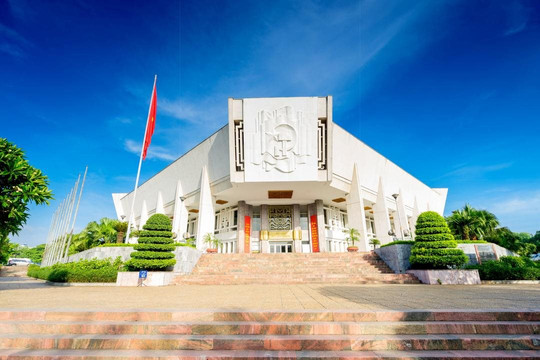 Bảo tàng Hồ Chí Minh (quận Ba Đình)