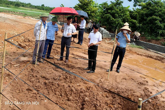 Khai quật khảo cổ khẩn cấp kiến trúc gạch tại xã Hồng Hà, huyện Đan Phượng