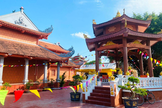 Hà Nam đón nhận Quyết định công nhận bảo vật Quốc gia Bia đá chùa Giàu