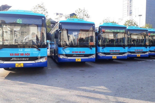 Hà Nội: Đề xuất tăng giá vé xe buýt từ 1/1/2024