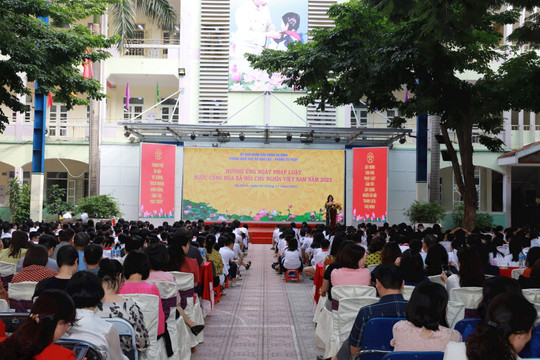 Ngành giáo dục quận Ba Đình hưởng ứng Ngày Pháp luật Việt Nam, năm 2023
