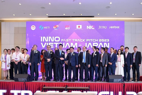 Trao giải chương trình Đổi mới sáng tạo Việt Nam- Nhật Bản 2023