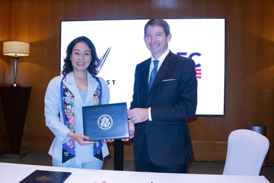 Tập đoàn tài chính phát triển quốc tế Mỹ ký ý định thư tài trợ 500 triệu USD cho VinFast