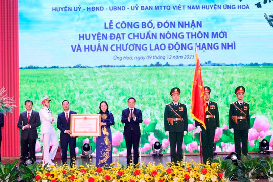 Huyện Ứng Hòa đạt chuẩn nông thôn mới, đón Huân chương Lao động hạng Nhì
