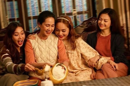 Ba "nàng dâu" của phim "Gia đình mình vui bất thình lình" lọt top 3 đề cử ấn tượng VTV
