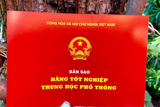 Từ tháng 3/2024, Hà Nội không thu phí cấp bản sao bằng tốt nghiệp THPT