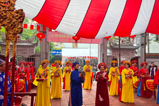 Lễ hội Đình Khương Hạ: Phát huy truyền thống, khơi dậy lòng tự hào dân tộc