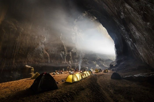 Hang Sơn Đoòng nằm trong số 10 hang động đẹp nhất thế giới