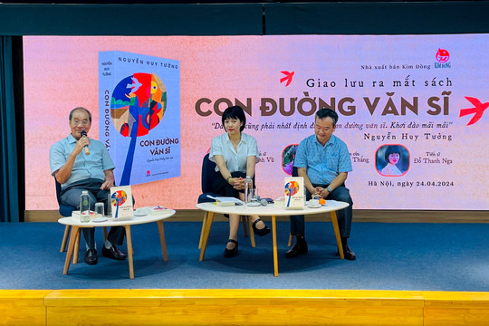 Ra mắt tập nhật ký "Con đường văn sĩ" của nhà văn Nguyễn Huy Tưởng