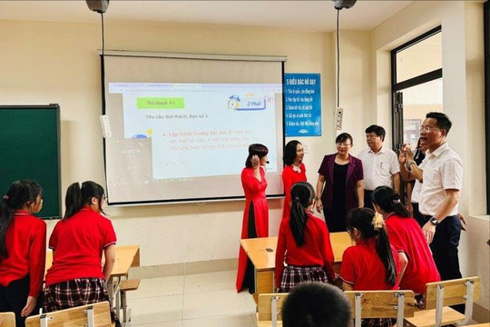 Bình Dương và Lào Cai tham quan mô hình giáo dục tại Hà Nội